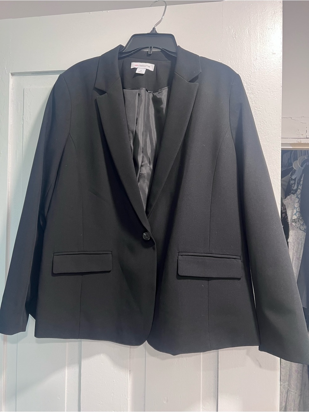 Liz Claiborne Women's Black Single-Button Blazer